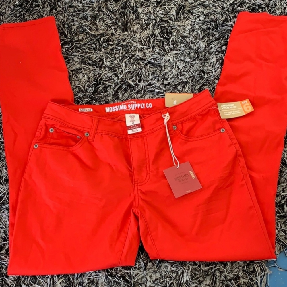 Ladies Coral Skinny Jeans *Reposhing*